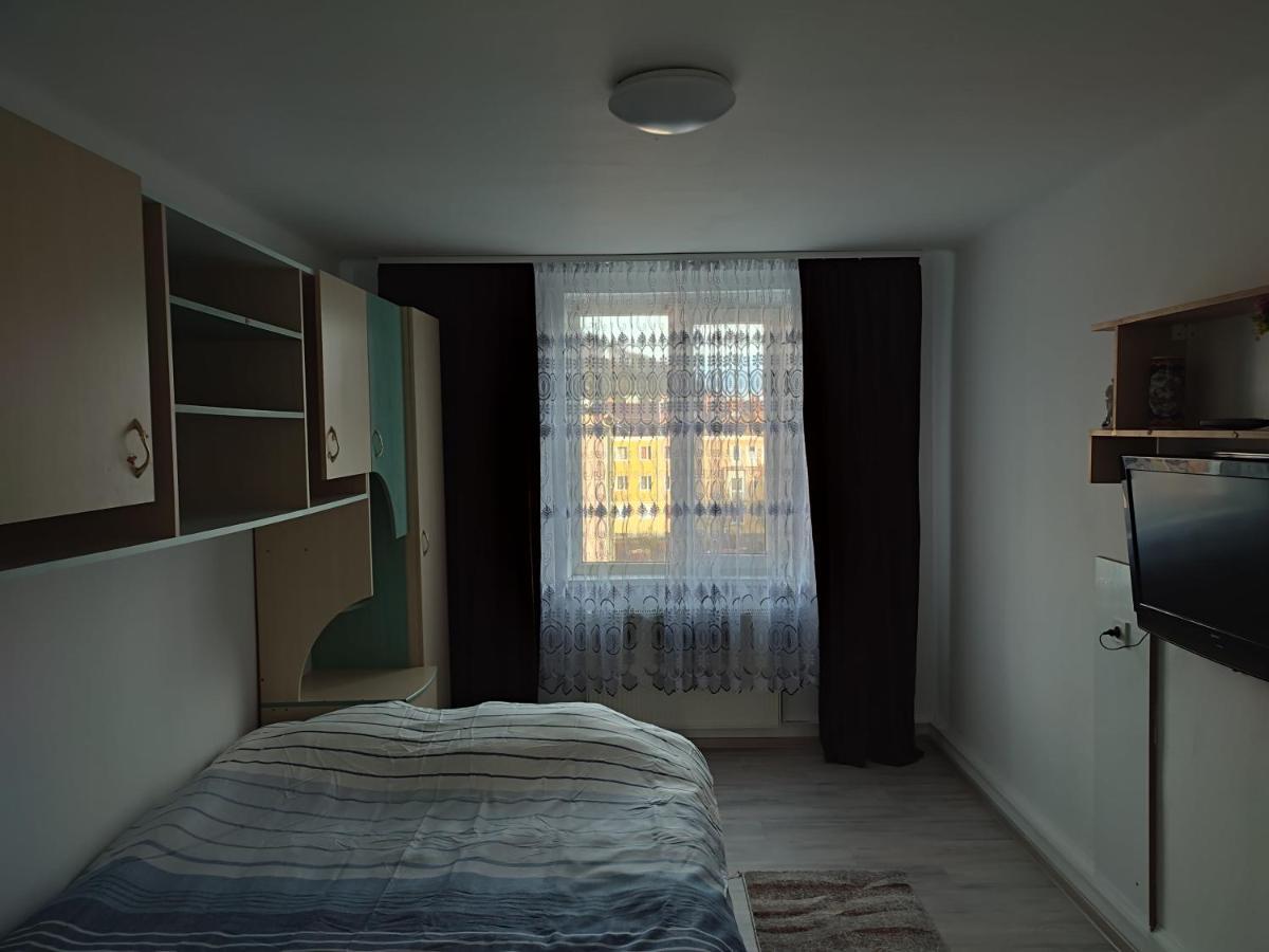 Lafru Apartment Zărneşti Exterior foto